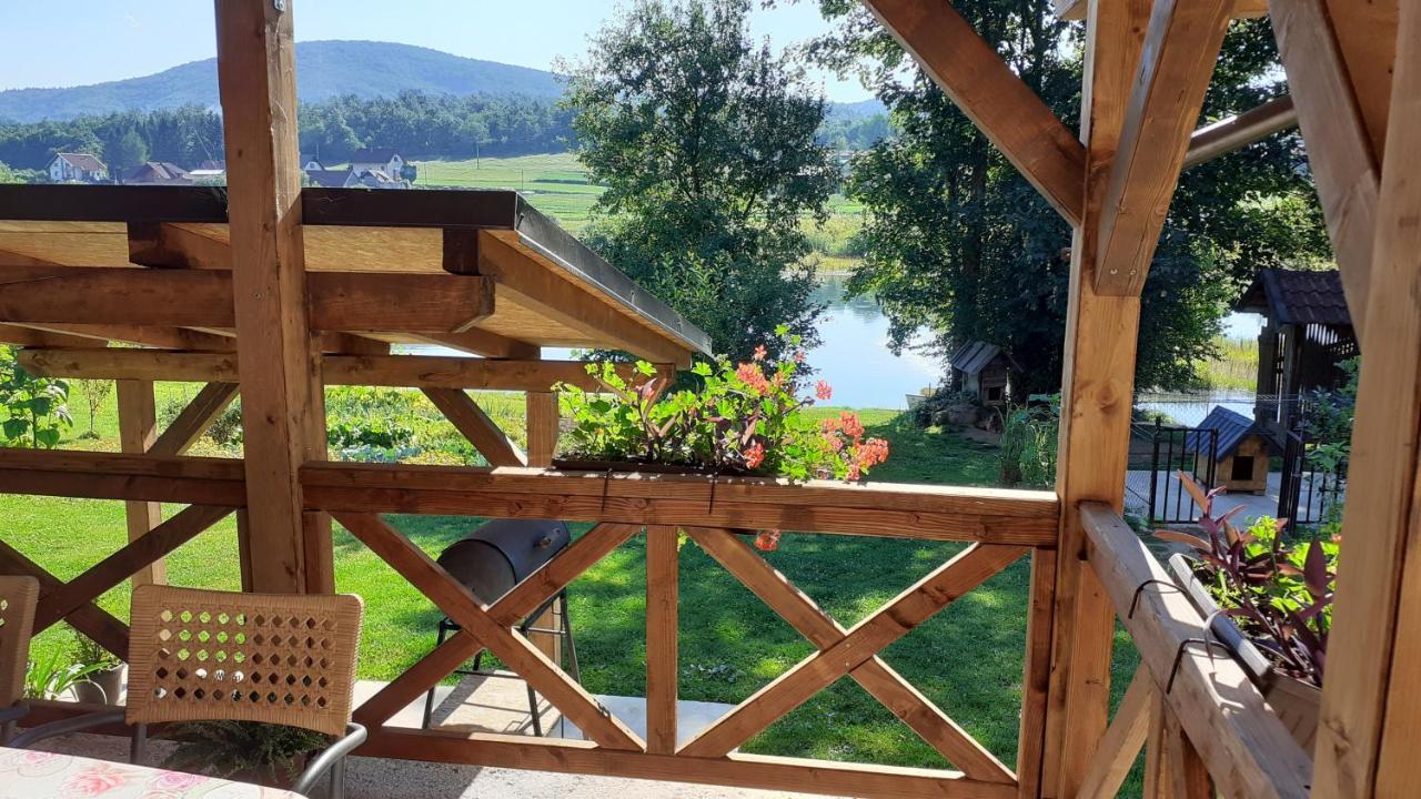 Appartamento Izvor Ogulin Esterno foto