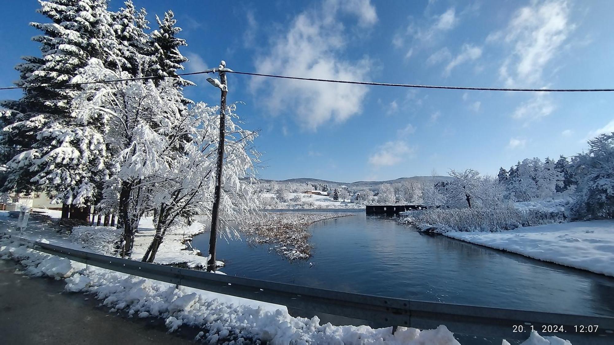 Appartamento Izvor Ogulin Esterno foto