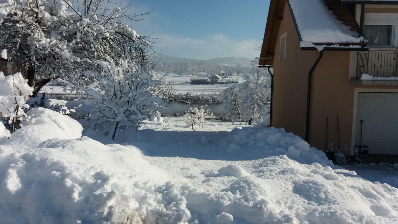Appartamento Izvor Ogulin Esterno foto